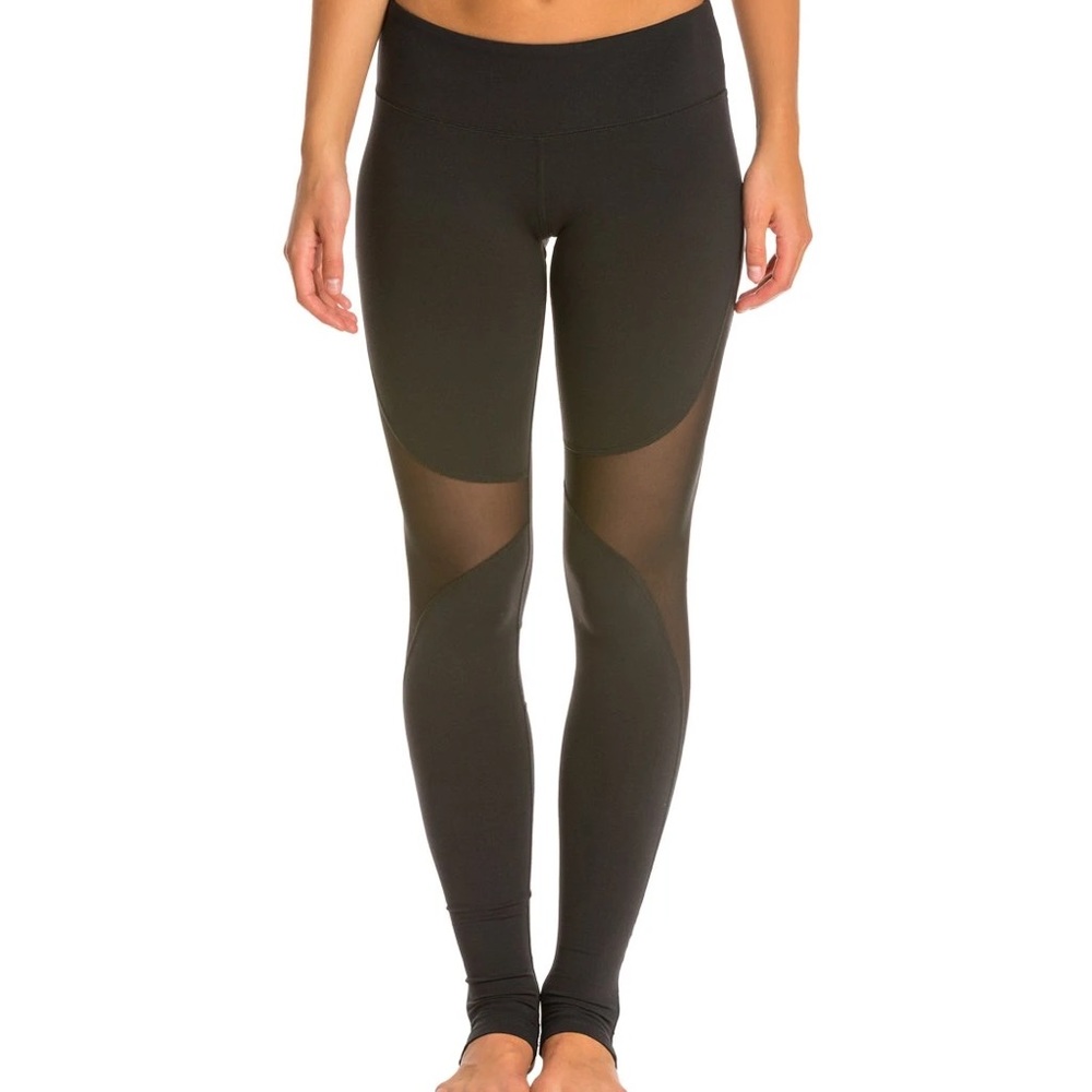Alo Coast Leggings - black